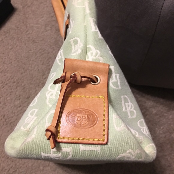 Dooney & Bourke Tassel Tote great Vintage - Picture 2 of 8